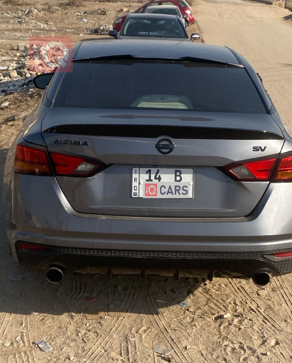 نيسان ألتيما